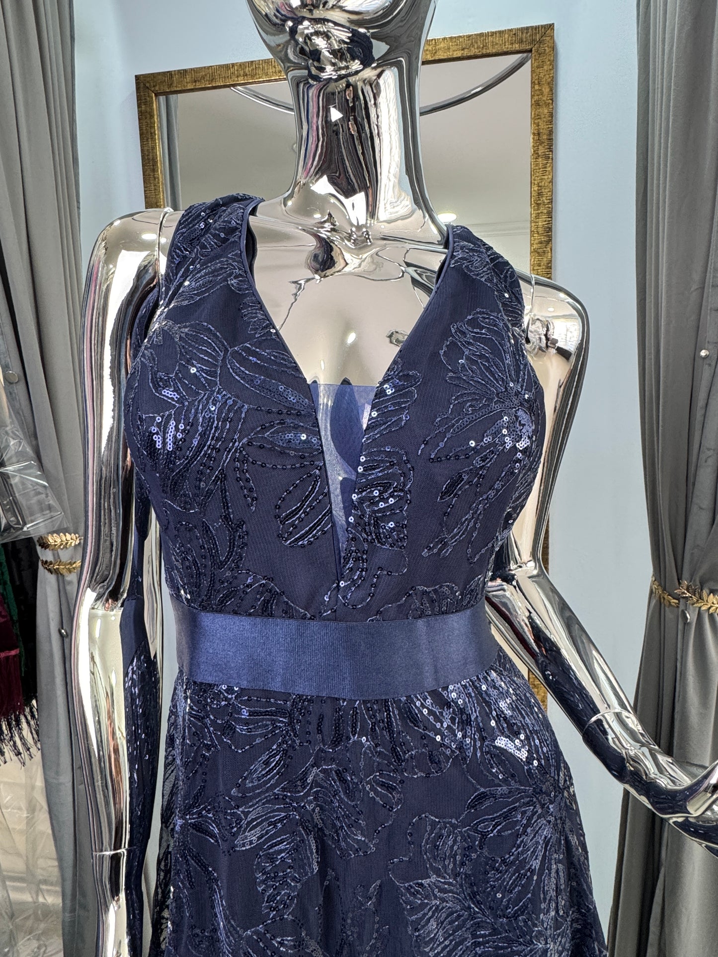 Vestido de Fiesta Azul Marino Bordado con Lentejuelas | Talla XXL/3XL