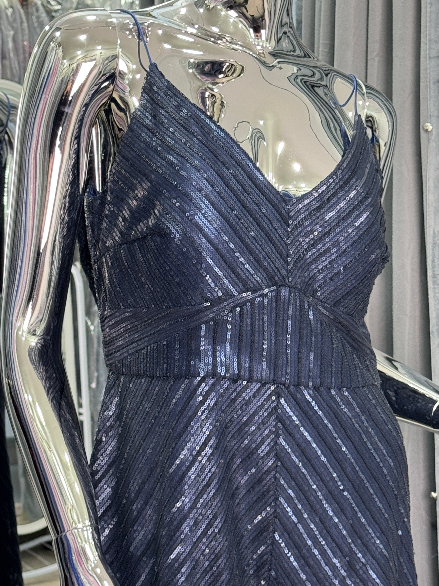 Vestido de Fiesta Largo Azul con Lentejuelas y Espalda Drapeada – Talla 10 🇺🇸