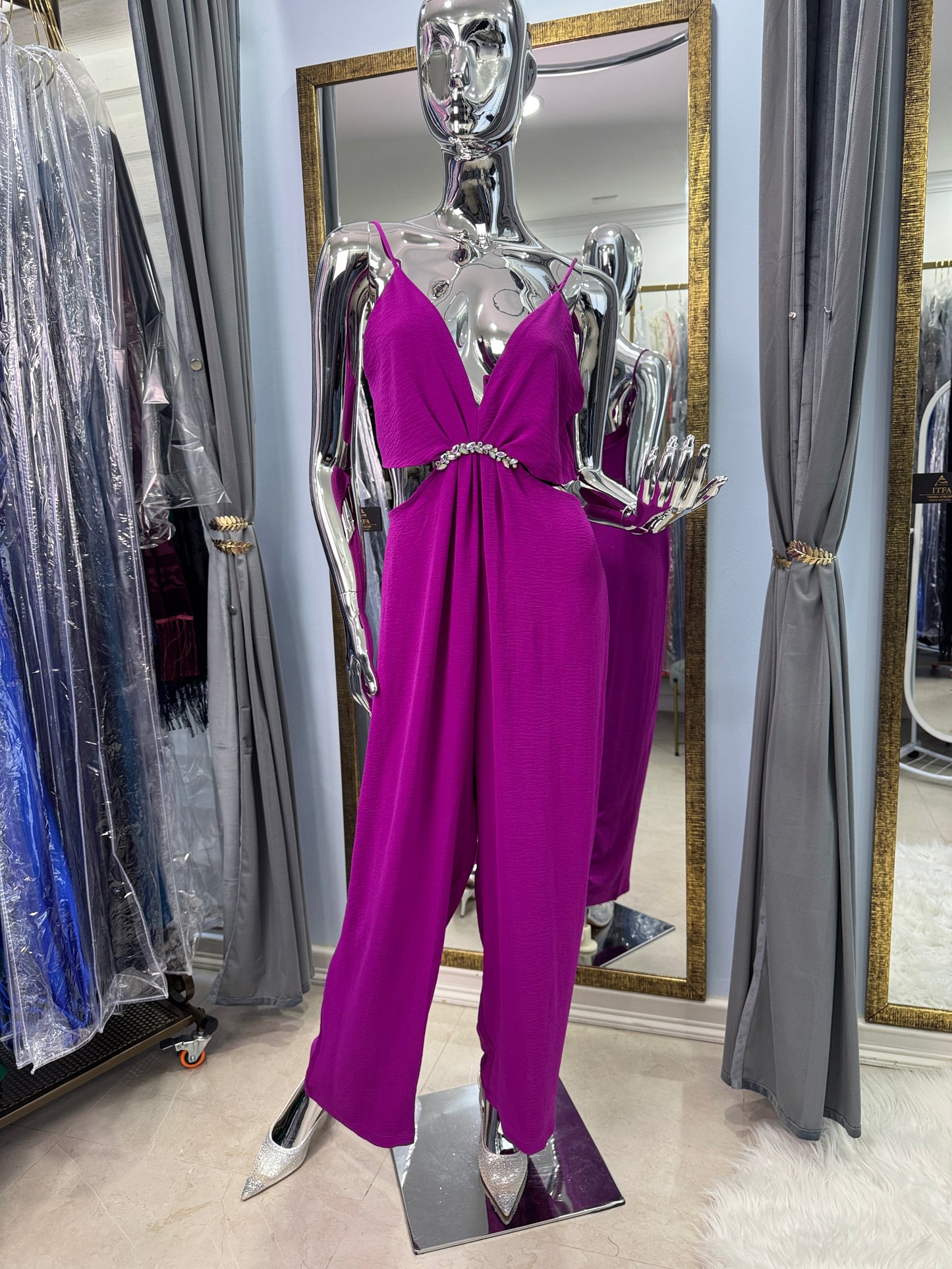 Enterito Fucsia de Fiesta con Pedrería | Talla L/XL