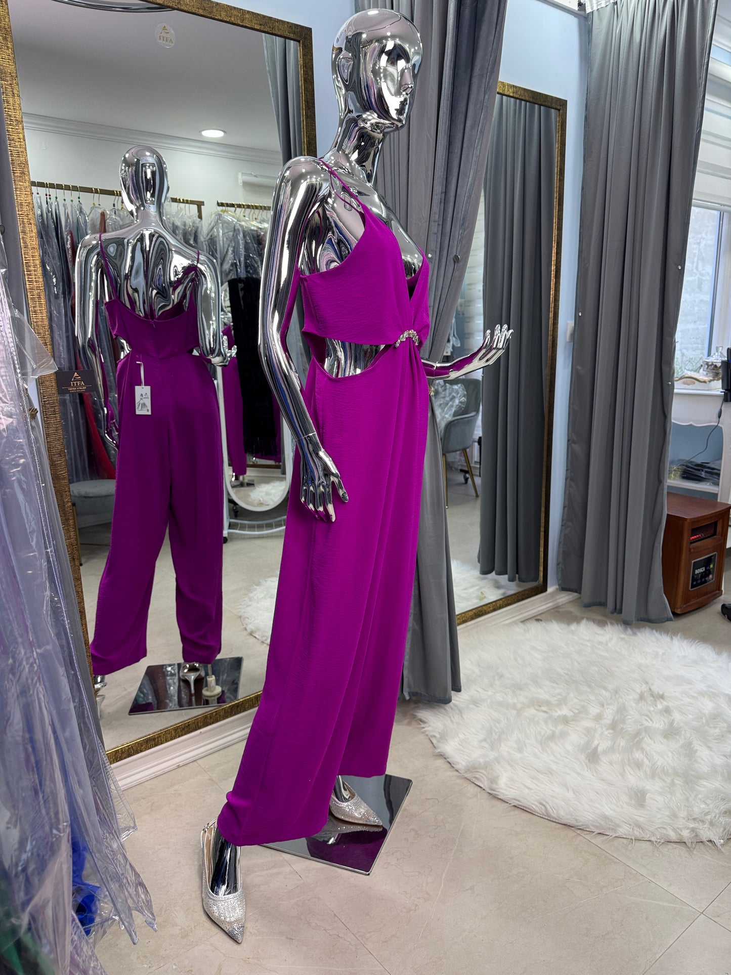 Enterito Fucsia de Fiesta con Pedrería | Talla L/XL