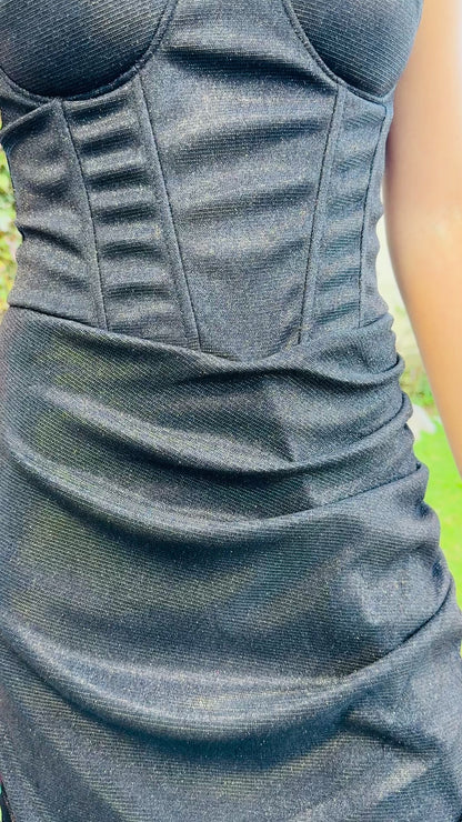 Vestido corset de fiesta largo, modelo Diamante Negro.